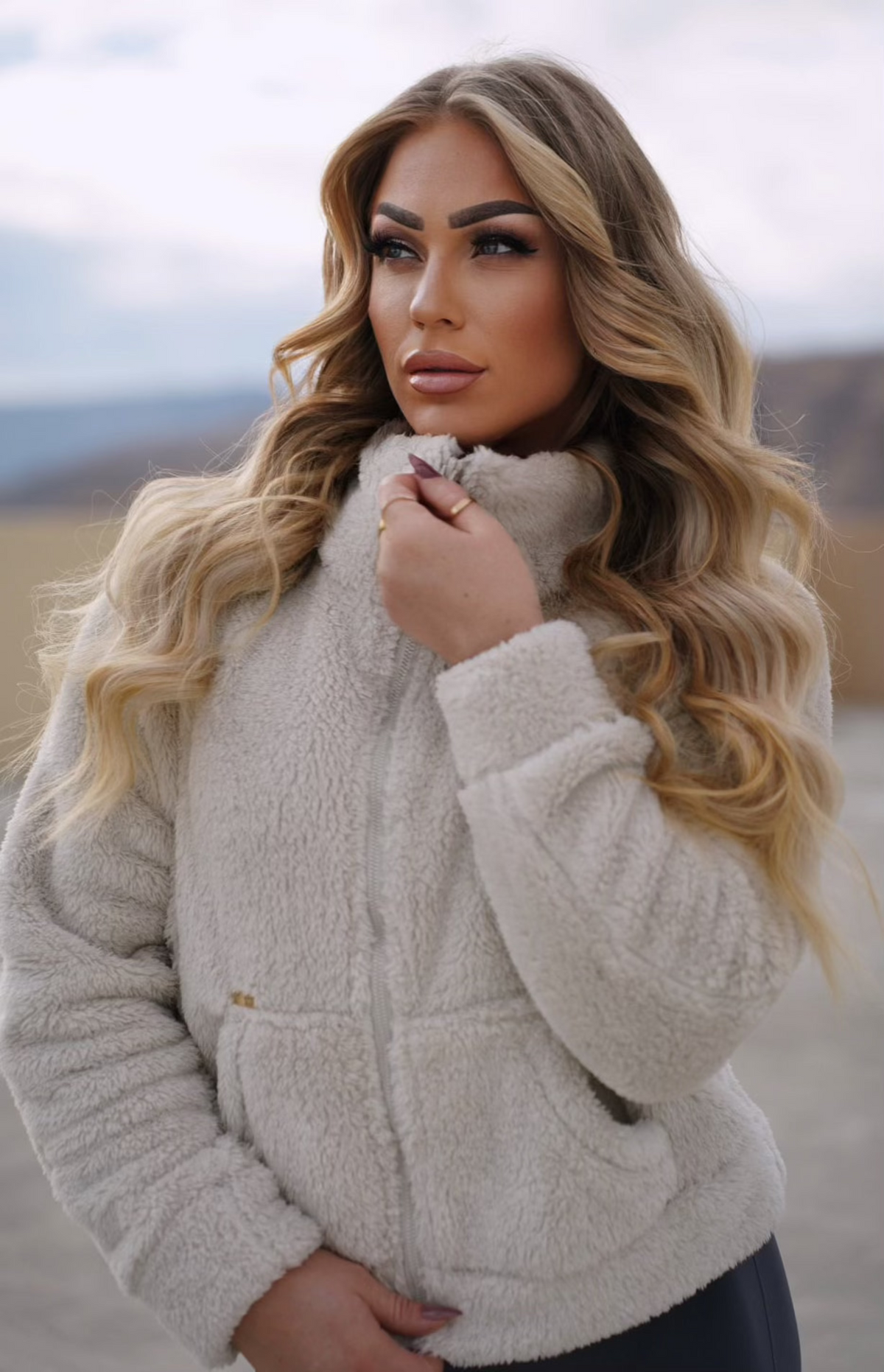 Fluffer Zip-up Jacket